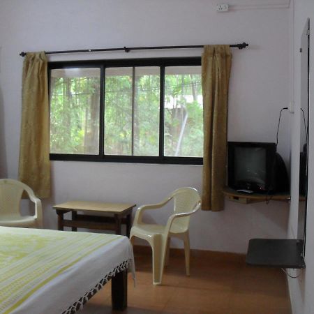 Saaj Resort Dāpoli Eksteriør billede
